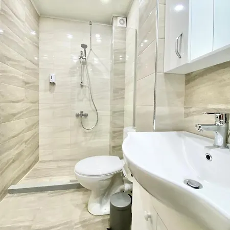 Daire For 4 Guests Next To State Opera Eski Zağra