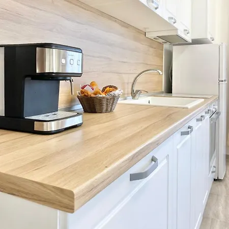 Lejlighed For 4 Guests Next To State Opera