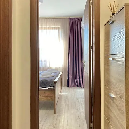 For 4 Guests Next To State Opera Daire Eski Zağra