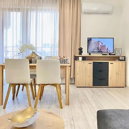 Apartment For 4 Guests Next To State Opera Stara Sagora