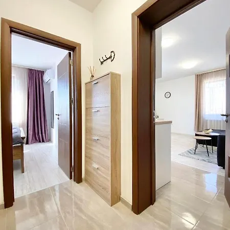 For 4 Guests Next To State Opera Lejlighed *