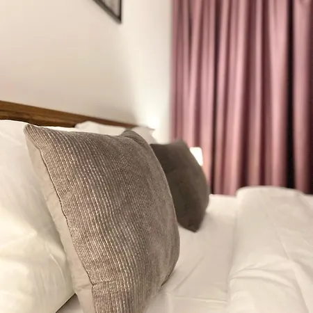 For 4 Guests Next To State Opera Stara Zagora