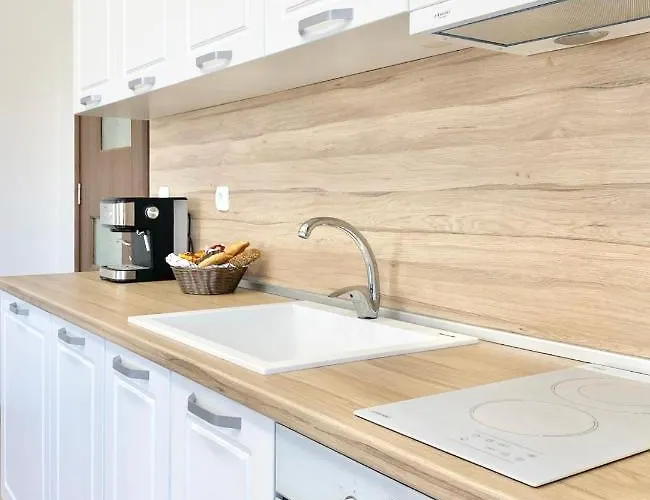 For 4 Guests Next To State Opera סטרה זגורה