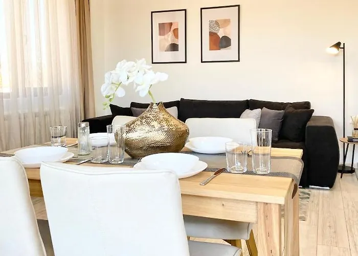 דירה For 4 Guests Next To State Opera *