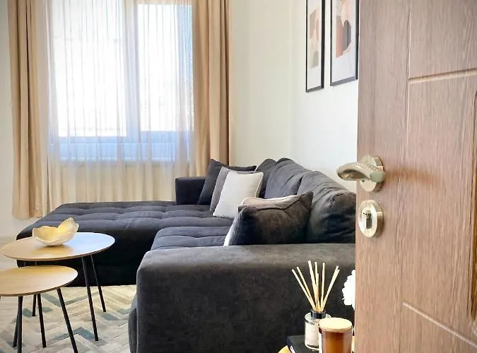 Apartament For 4 Guests Next To State Opera *