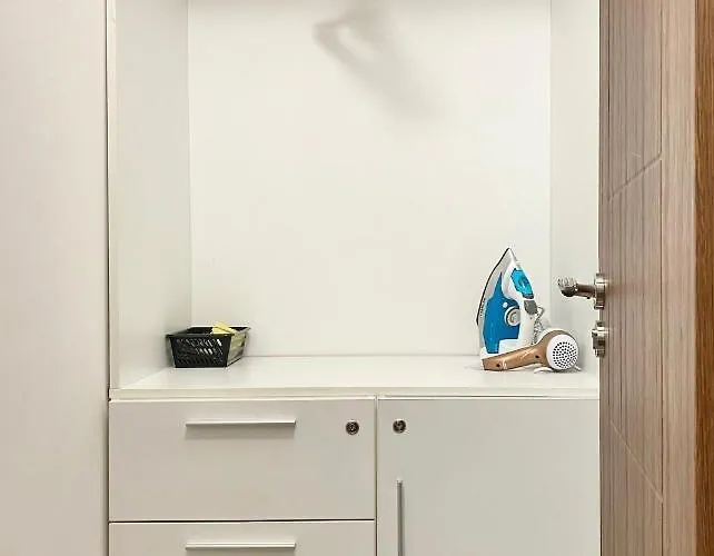 For 4 Guests Next To State Opera Apartament