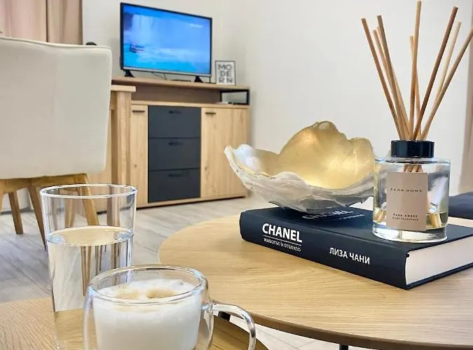 For 4 Guests Next To State Opera * סטרה זגורה