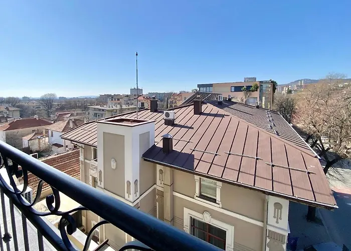 דירה For 4 Guests Next To State Opera