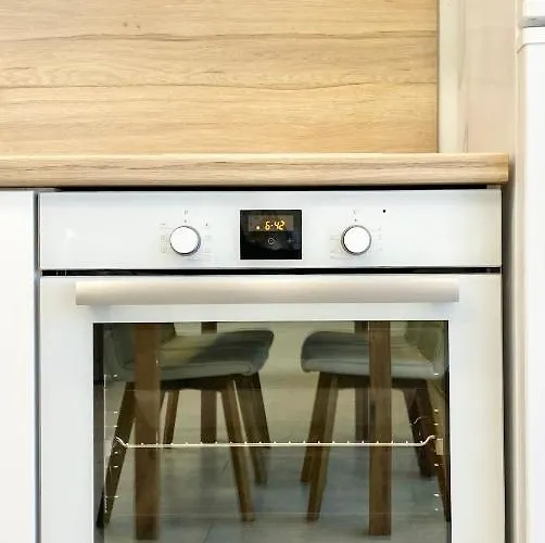 Apartament For 4 Guests Next To State Opera *