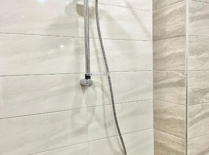 For 4 Guests Next To State Opera Apartament